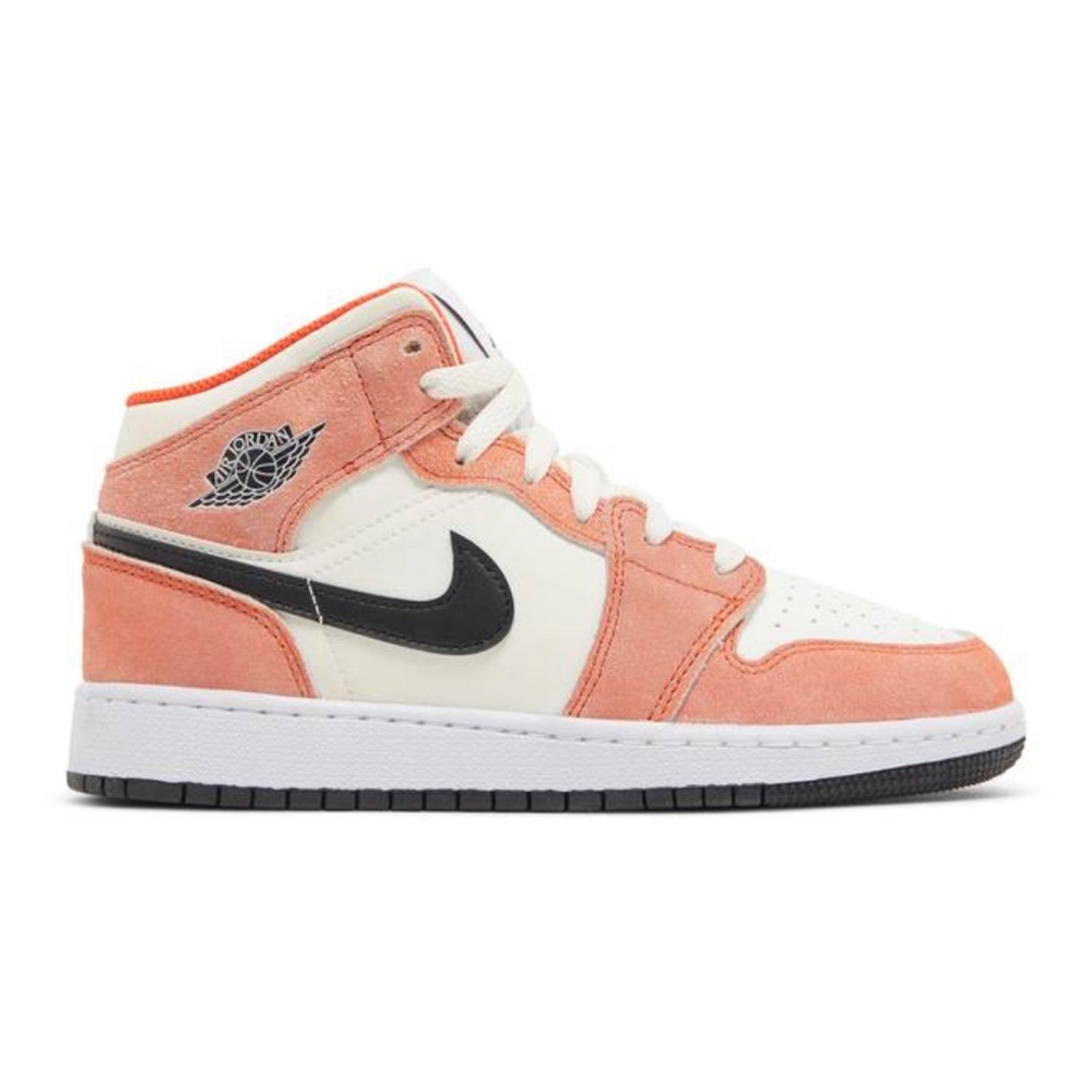 Air Jordan’s 1 SE mid